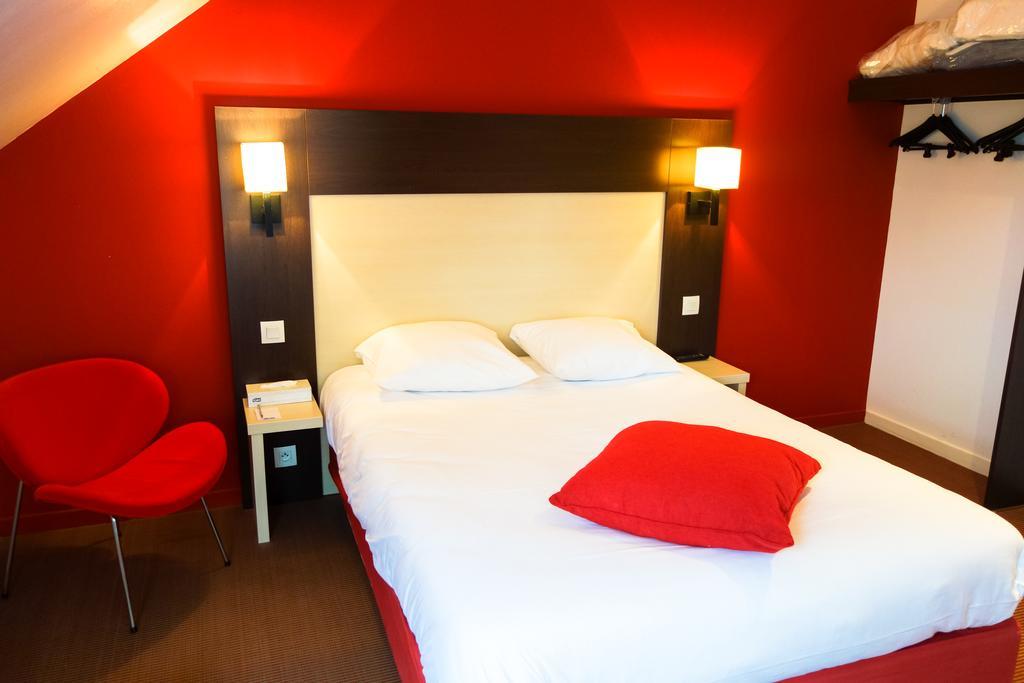 Kyriad Rouen Nord - Mont Saint Aignan Екстер'єр фото